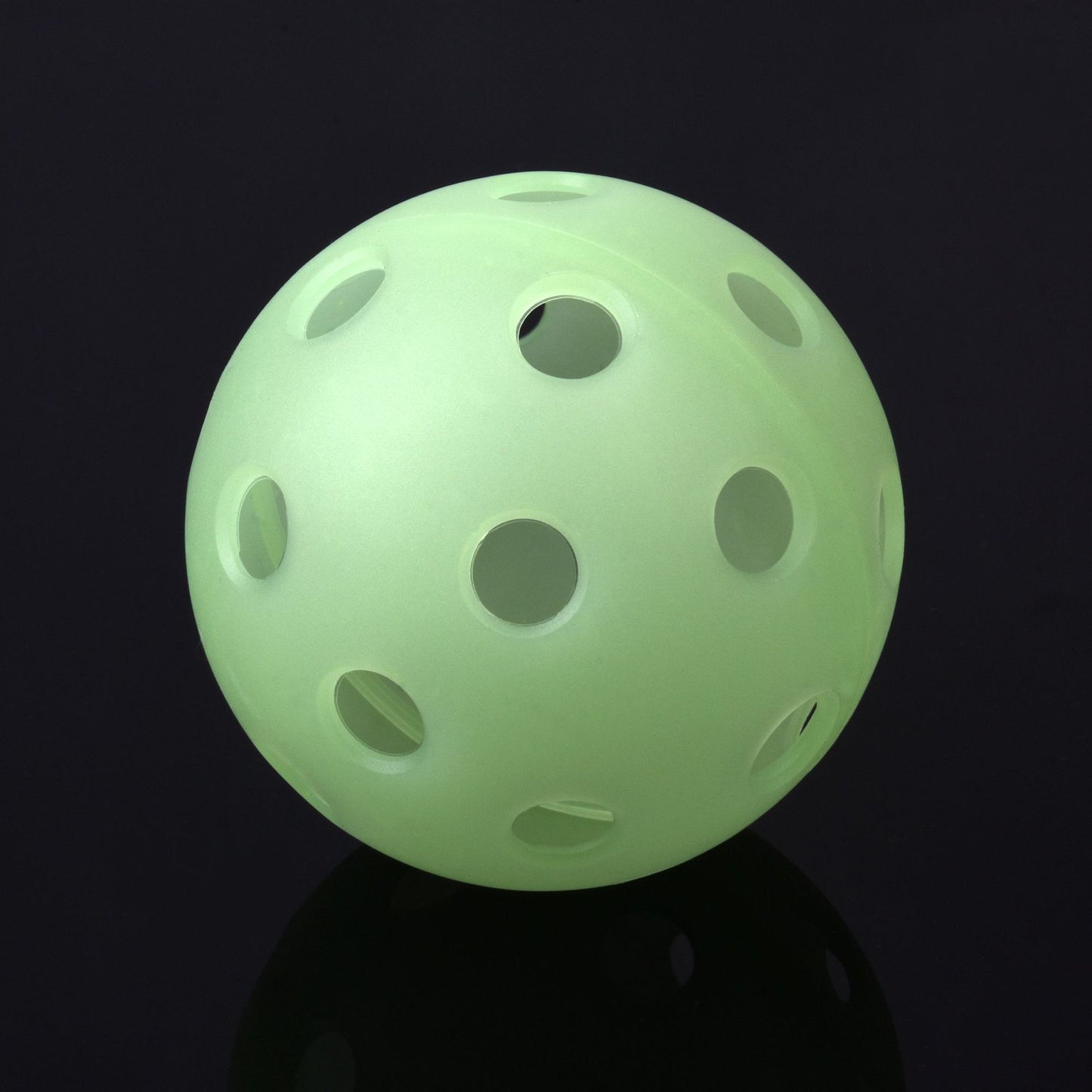 Outdoor Pickleball Balls 40 & 26 Hole