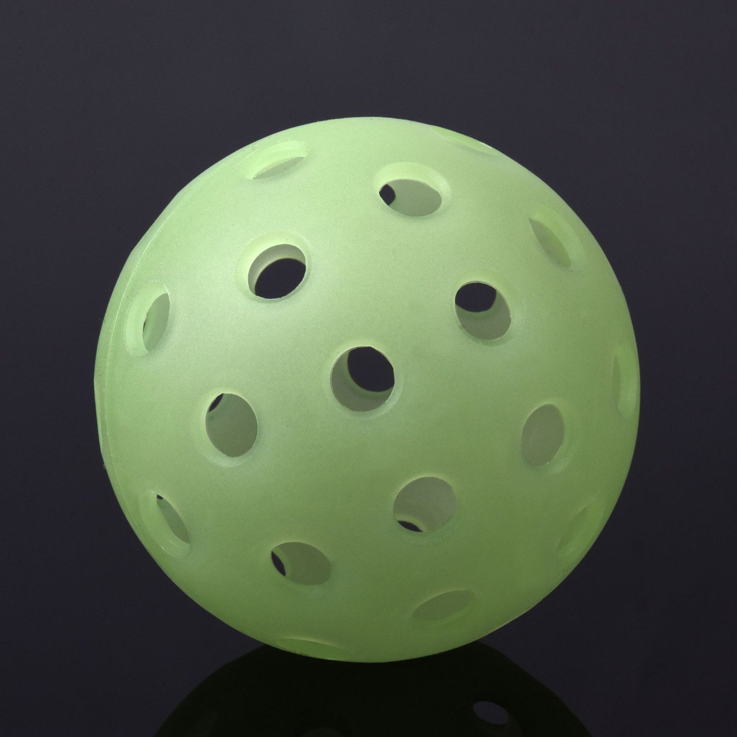 Outdoor Pickleball Balls 40 & 26 Hole