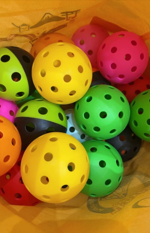 Outdoor Pickleball Balls 40 & 26 Hole